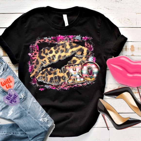 Bella Canvas Tops - LEOPARD SERAPE VALENTINE LIPS SHIRT